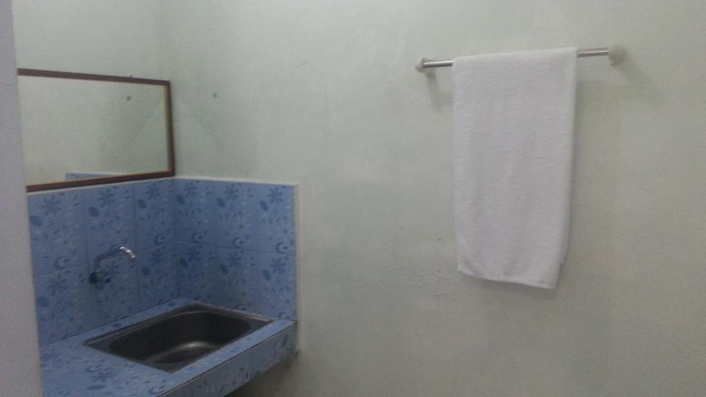 Dstay Kost Bali Jimbaran Szoba fotó