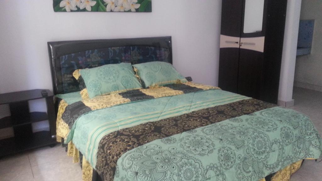 Dstay Kost Bali Jimbaran Szoba fotó
